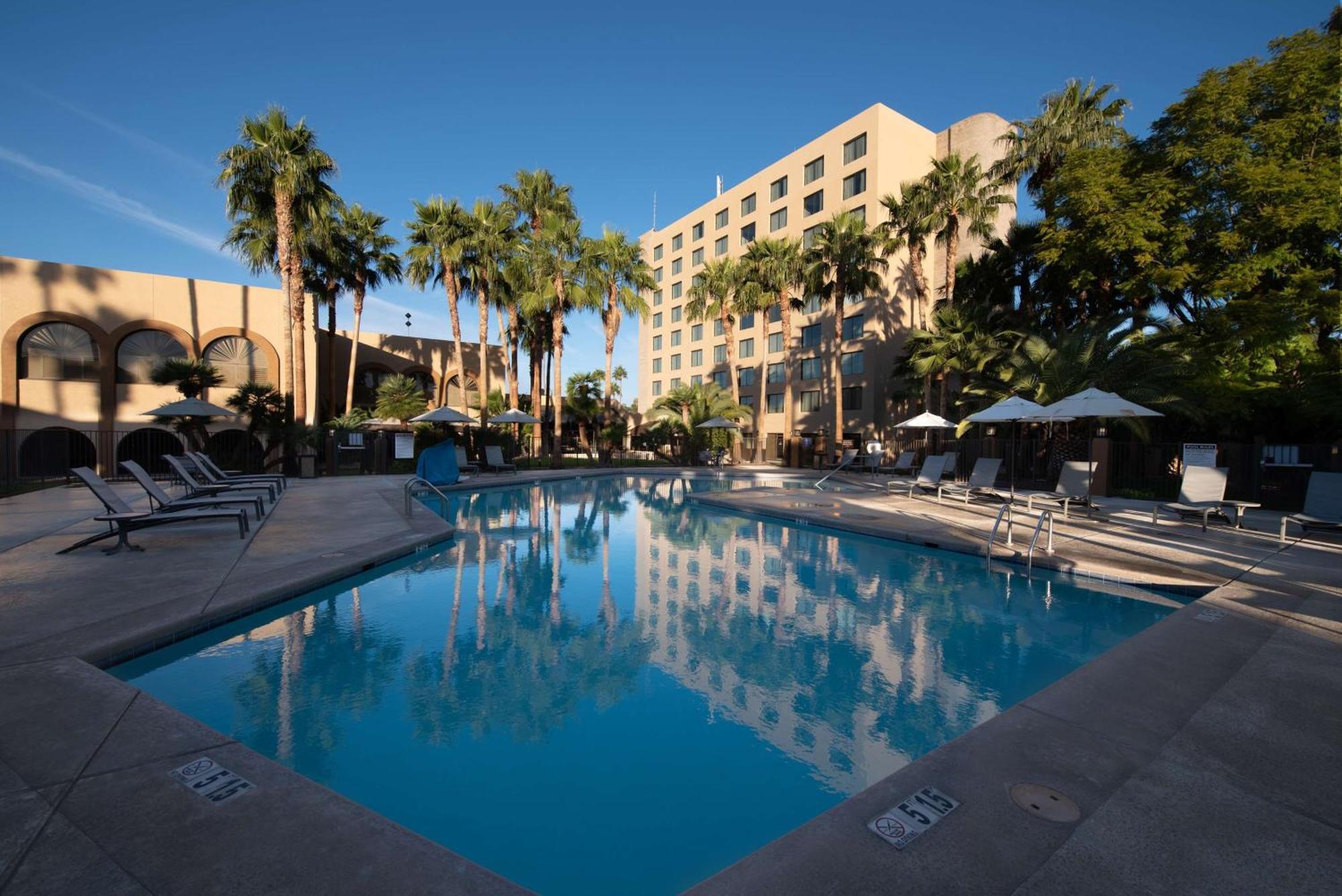 Hotel Doubletree By Hilton Tucson-Reid Park Exteriér fotografie